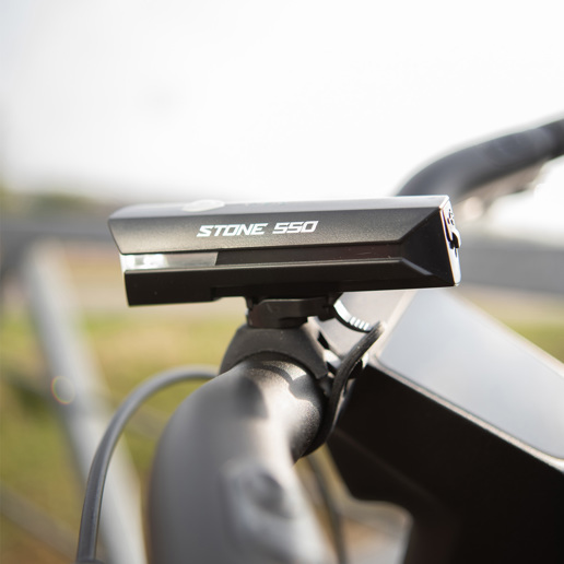 429746.F LYNX Front Light USB Stone 550