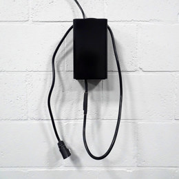 76.SKU10200 Laadhouder Battery charger wall bracket L 210 x 110 x 80 mm