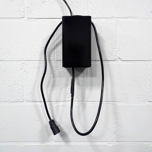 76.SKU10300 Laadhouder Battery charger wall bracket XL 300 x 160 x 100 mm