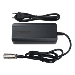 75.21107 Van Beijck Chargeur de batterie Li-ion Qwic XLR 4-pin 170 x 70 x 38 mm