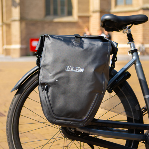610309.BLA LYNX Enkele fietstas Rocky XL LED 32 x 16 x 57 cm